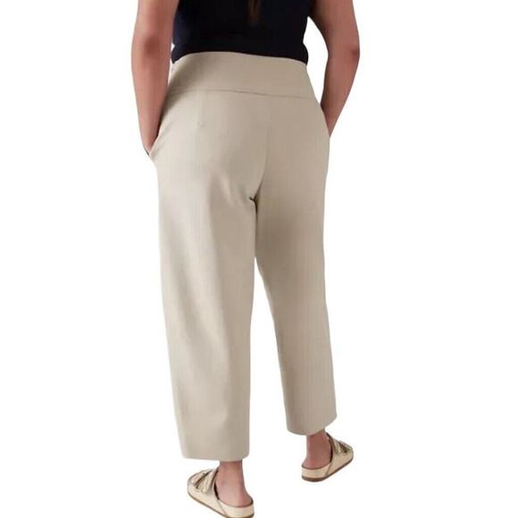 Athleta Stellar Wide Leg Crop Pant Women 14 Abalone Grey Beige Stretch Wide Leg - Picture 8 of 16